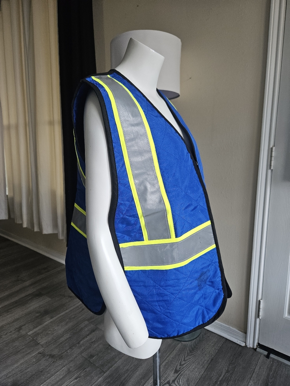 Wet Evaporative Safety Vest Size L - Picture 2 of 6